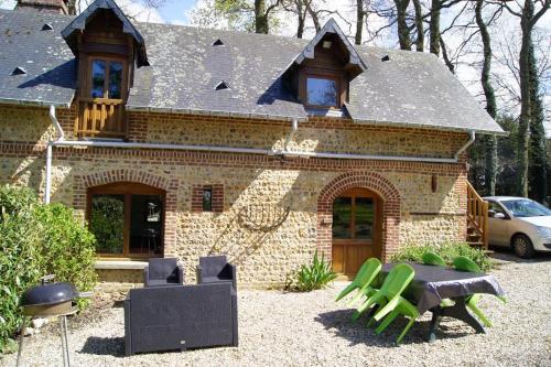 Les Noisettes Sauvages proche Etretat in Villainville