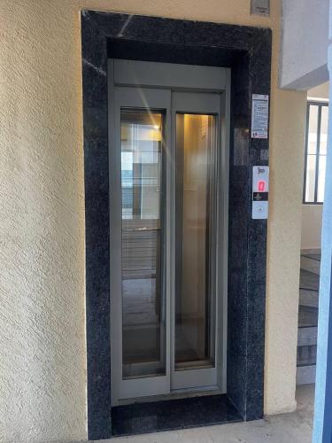 Anahat Host All Shuttler 2BHK 2 Bed AC Appartment in Sadguru Nagar