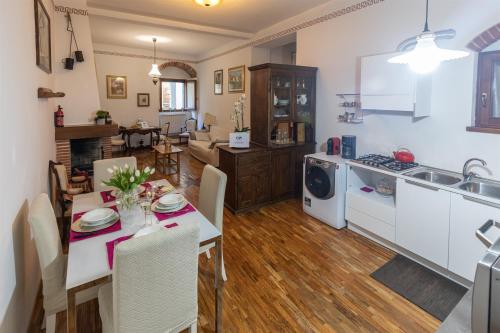 L' angolo del tempo by Holiday World in Ареццо