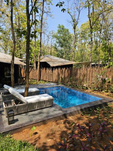 Hotel Sonar Bangla Joypur Forest in Bankura