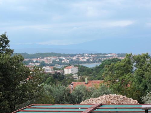  Apartments Feather in Malinska