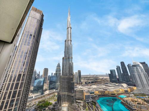 Skyline Serenity Holiday Home I Crown Jewel 2 Bedroom Apartments I Iconic Burj Khalifa and Fountain Views I Free Parking, Gym, Pool, Wi-Fi and PS5, Dubái (foto 7)