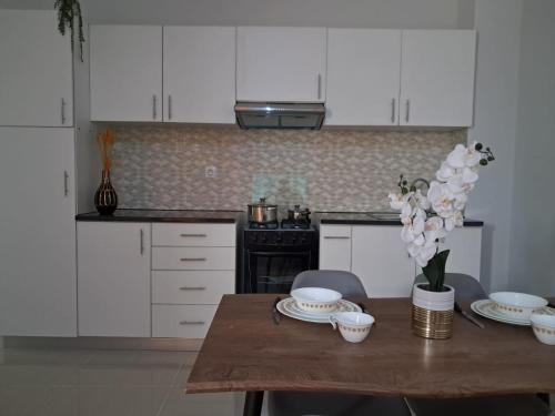 T0 Cabral Next Door in Sal Rei