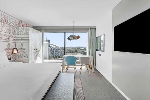 room detail thumbnail 0