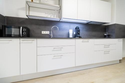 Fewomo, Mosel Maisonette, mit Terrasse & Winzerflairallee, für 6 Perfekt, für 8 geeignet, Brauneberg (fotografie 9)
