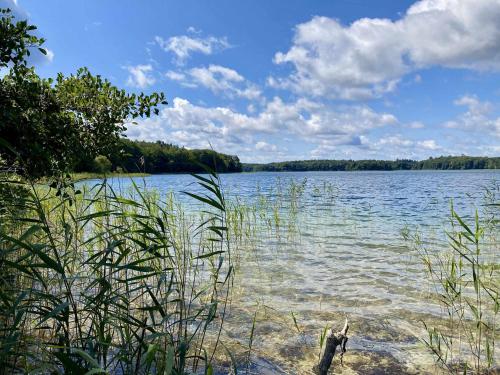Közeli látványosságok, Finnhütte Seenland (Finnhutte Seenland) in Wustrow
