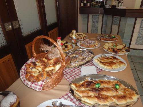Hotel Cateski Dvorec - image 3