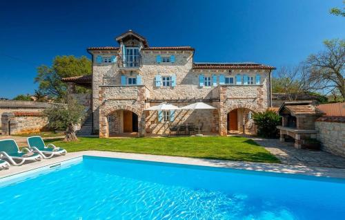 Villa with Private Pool