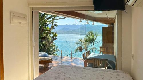 Chale Jabuticabeira com Wi-Fi e vista para o mar in Praia do Portinho