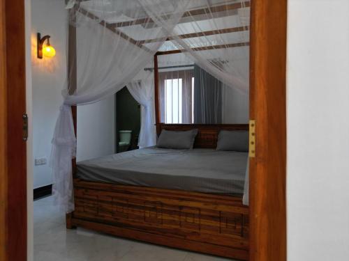 Double Room with Private Bathroom image 6