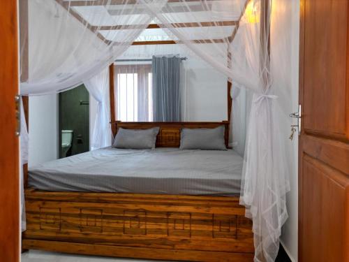 Double Room with Private Bathroom image 1