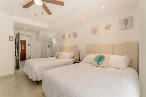 Cancun Hotel Zone -2 BR Beachfront, Bright and Spacious, Cancún (photo 5)