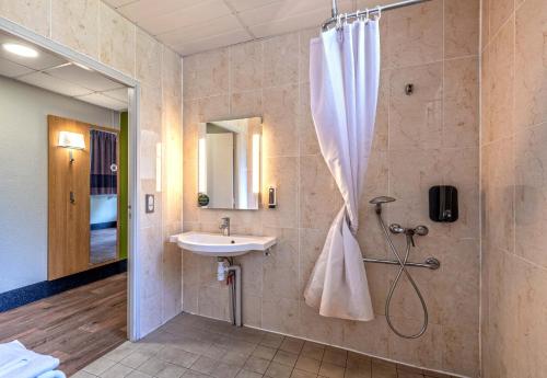 B&B Hôtel Quimper Sud Bénodet - image 6