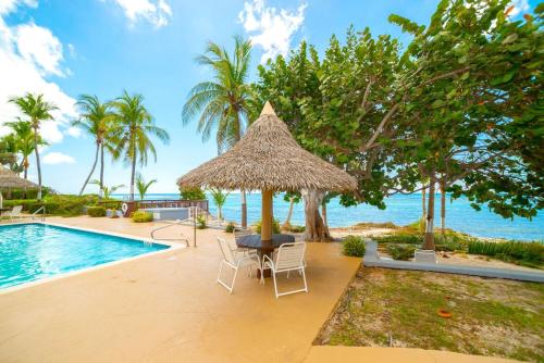 Moon Bay # 5, Bodden Town