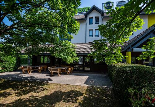 B&B Hôtel CHAMBERY La Cassine - image 9