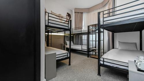 ibis Styles London Kensington - image 20