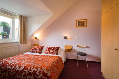 Logis Hôtel Au Cygne