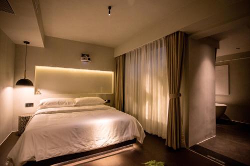 Double Room room in Shanheli Song Dynasty Aesthetic Courtyard Shantou Small Park Store Free Hanfu experience exquisite Chinese afternoon tea