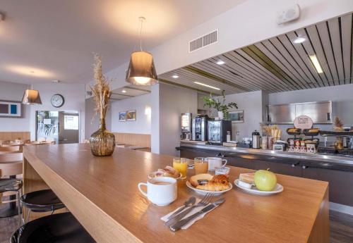 Comida y bebida, B&B HOTEL La Rochelle Centre in La Rochelle