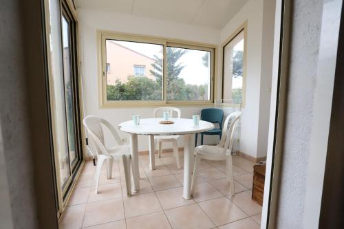 Holiday Home image 1