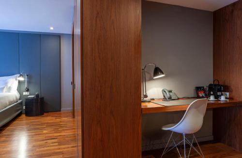 Altis Prime Hotel - image 5