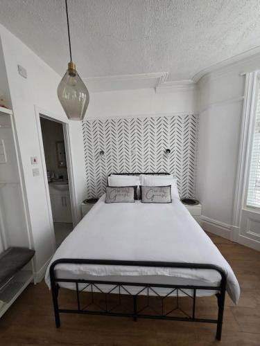 Superior Double Room room in Bluebell Hotel