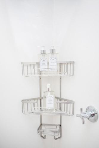 Charming HoutBay Hideaway - Pool