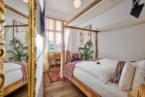 Babette Guldsmeden Babette Guldsmeden