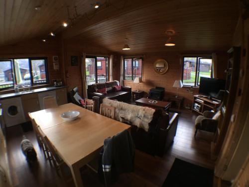 Зручності, Lochlomondlodge22 in Роуорденнен