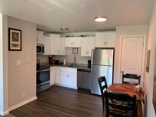 Cozy & Convenient Stay 2BR Near Ft Campbell, Clarksville (fotografie 6)