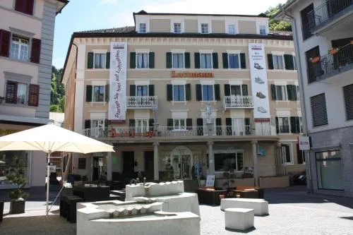 Neptun 5 - Zimmer mit Kochgelegenheit im Zentrum in Bad Ragaz, Schweiz