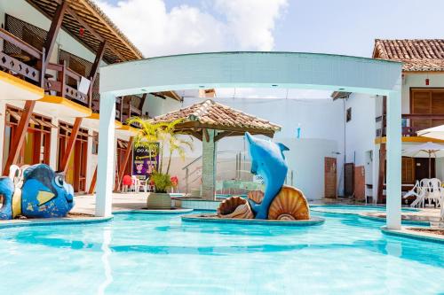 Swimming pool, Casa Blanca Park Hotel in Porto Seguro