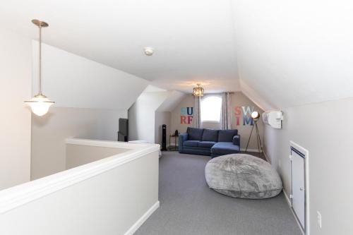 At the Beach - Old Homestead Beach House in Huron (OH)