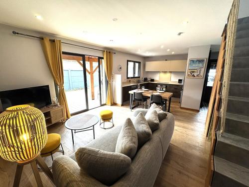 Havre du Bassin avec piscine et studio indépendant - Location saisonnière - Gujan-Mestras