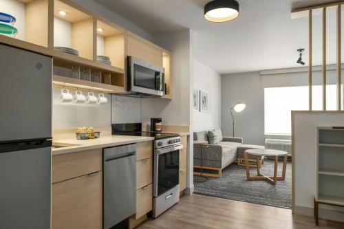 TownePlace Suites by Marriott Duluth - image 11