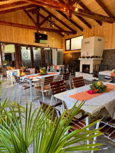 Pensiunea PORTAS RESORT Pensiunea PORTAS RESORT