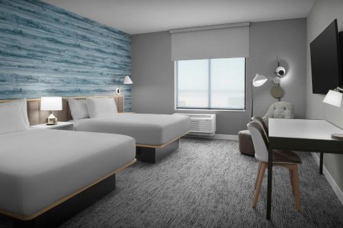 2 queen beds