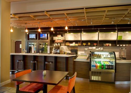 Photo - Courtyard by Marriott Atlanta Buford Mall of Georgia