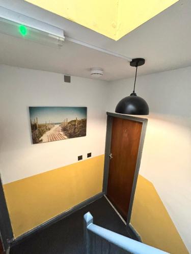 Summerfield House - image 8