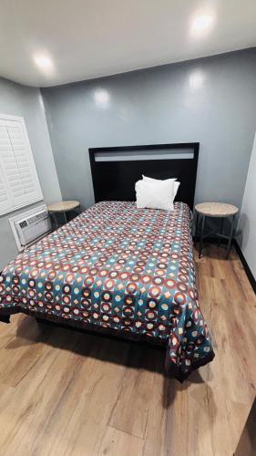 vogue motel – South Gate, CA