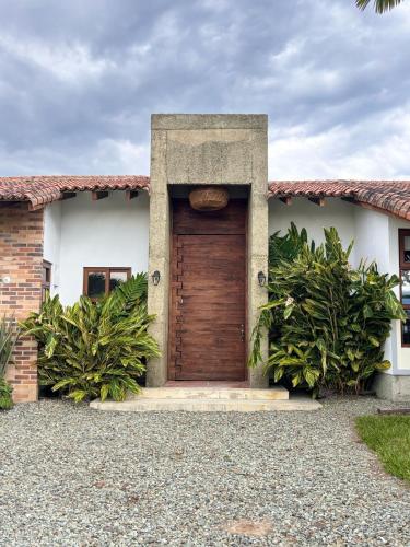 Five-Bedroom House image 9