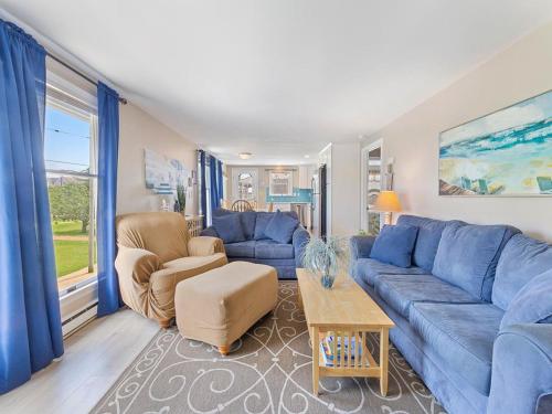 Wifi, Outdoor Shower, Deck, Ocean Side 2Nd Floor Duplex Ocean Side 1St Floor Duplex, A Short Walk From The Best Lbi Attractions, A Small Park, And,