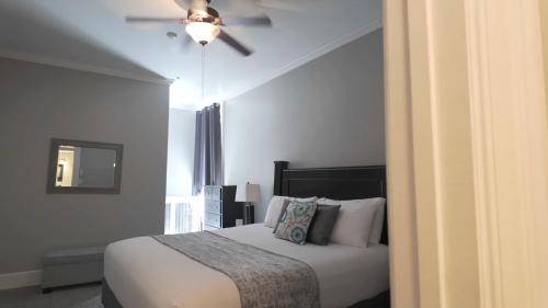 The Continental Hotel - image 6