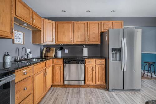 Large 2 story home with fenced back yard