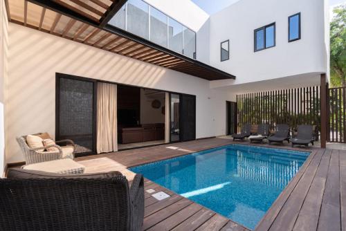 Holiday Home image 4