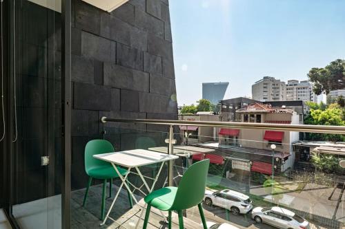 Apartment image 8