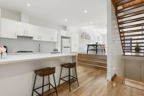 Domi Rentals The Chadstone Homes in Chadstone
