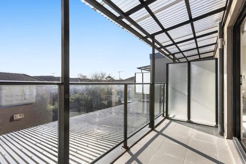 Domi Rentals The Chadstone Homes in Chadstone
