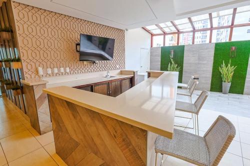 Apartment image 6