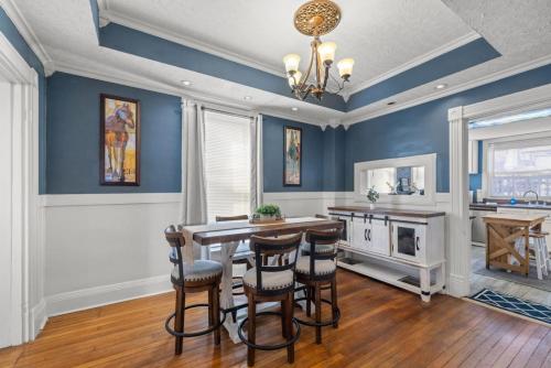 College Park Getaway in Winchester (KY)